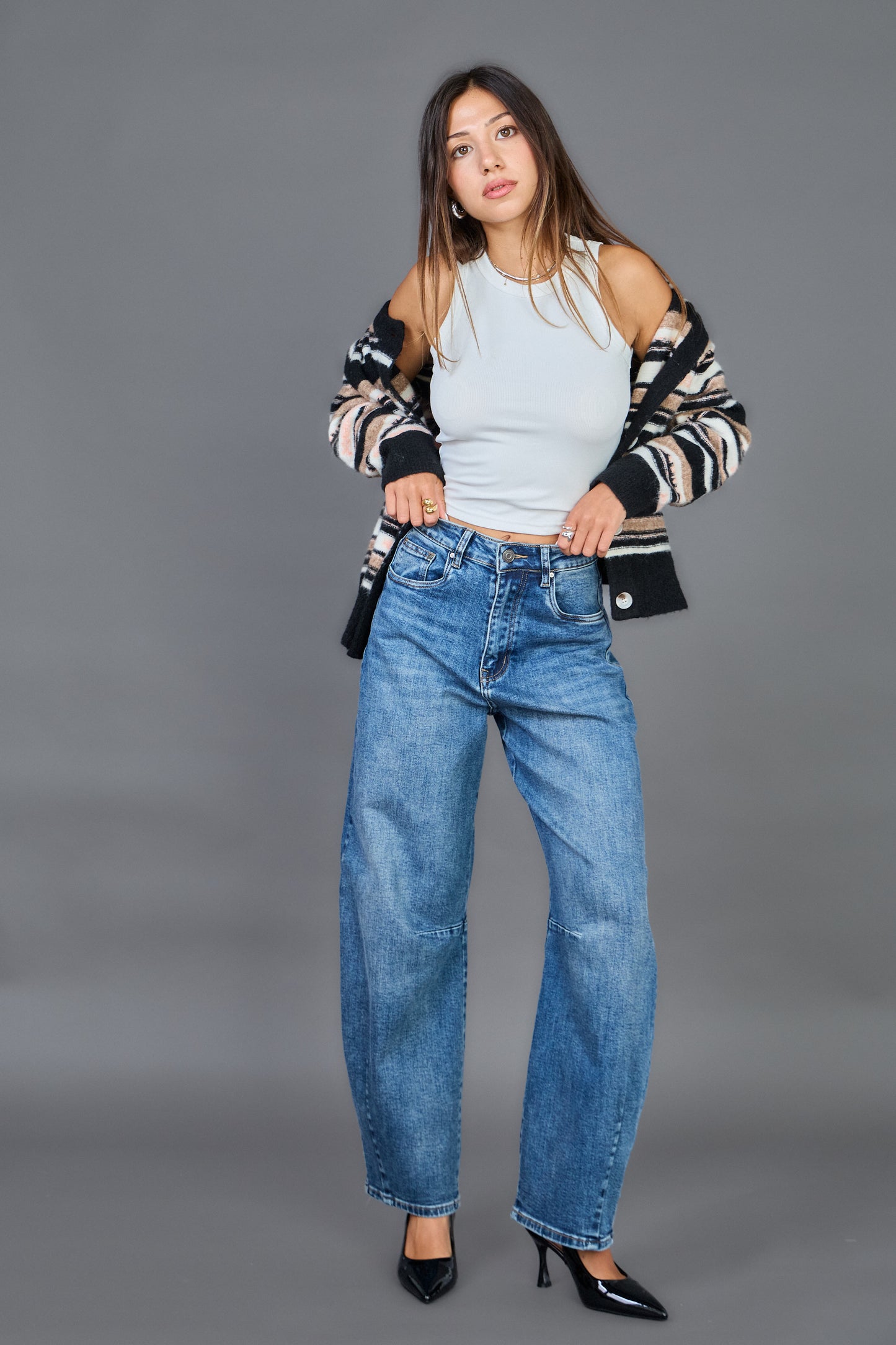 👖 Jean Bleu Barrel Fit Louisa – Coupe Tendance et Confort