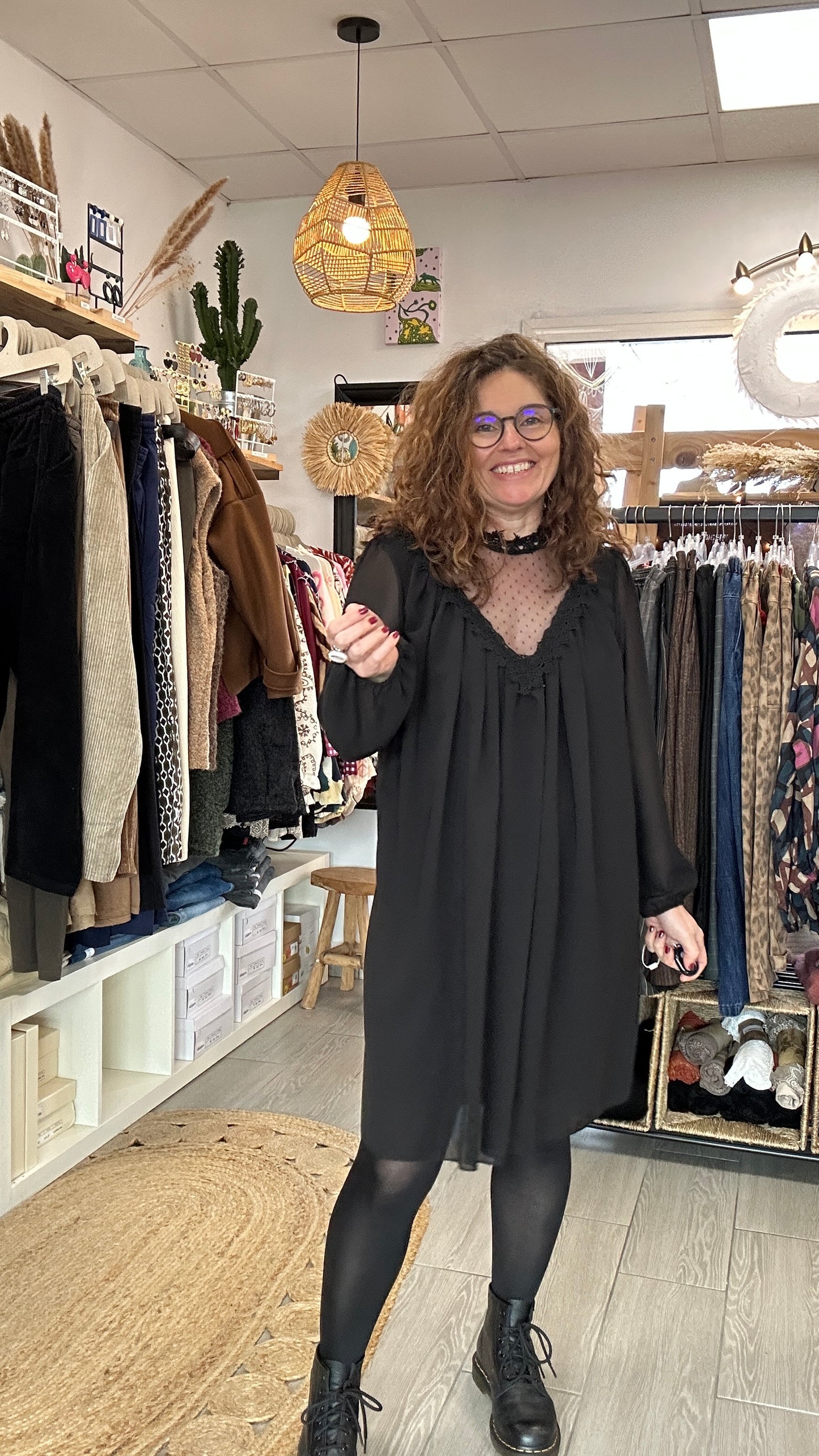 🖤 Robe Maina – Élégance noire et fluide