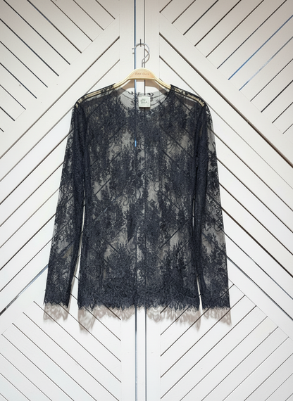 ✨ Top Léna en Dentelle ajourée – Élégance et féminité