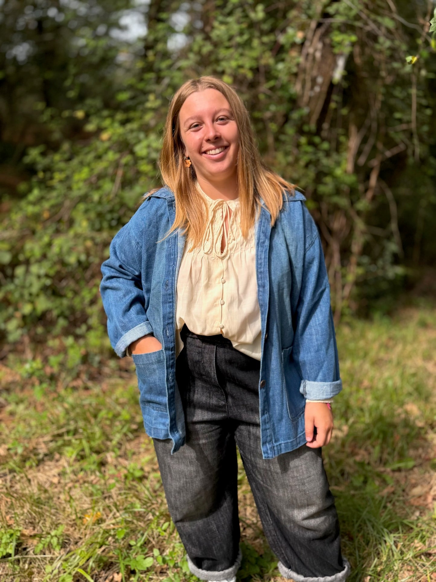 🤍 Blouse Louisa – Beige Élégant