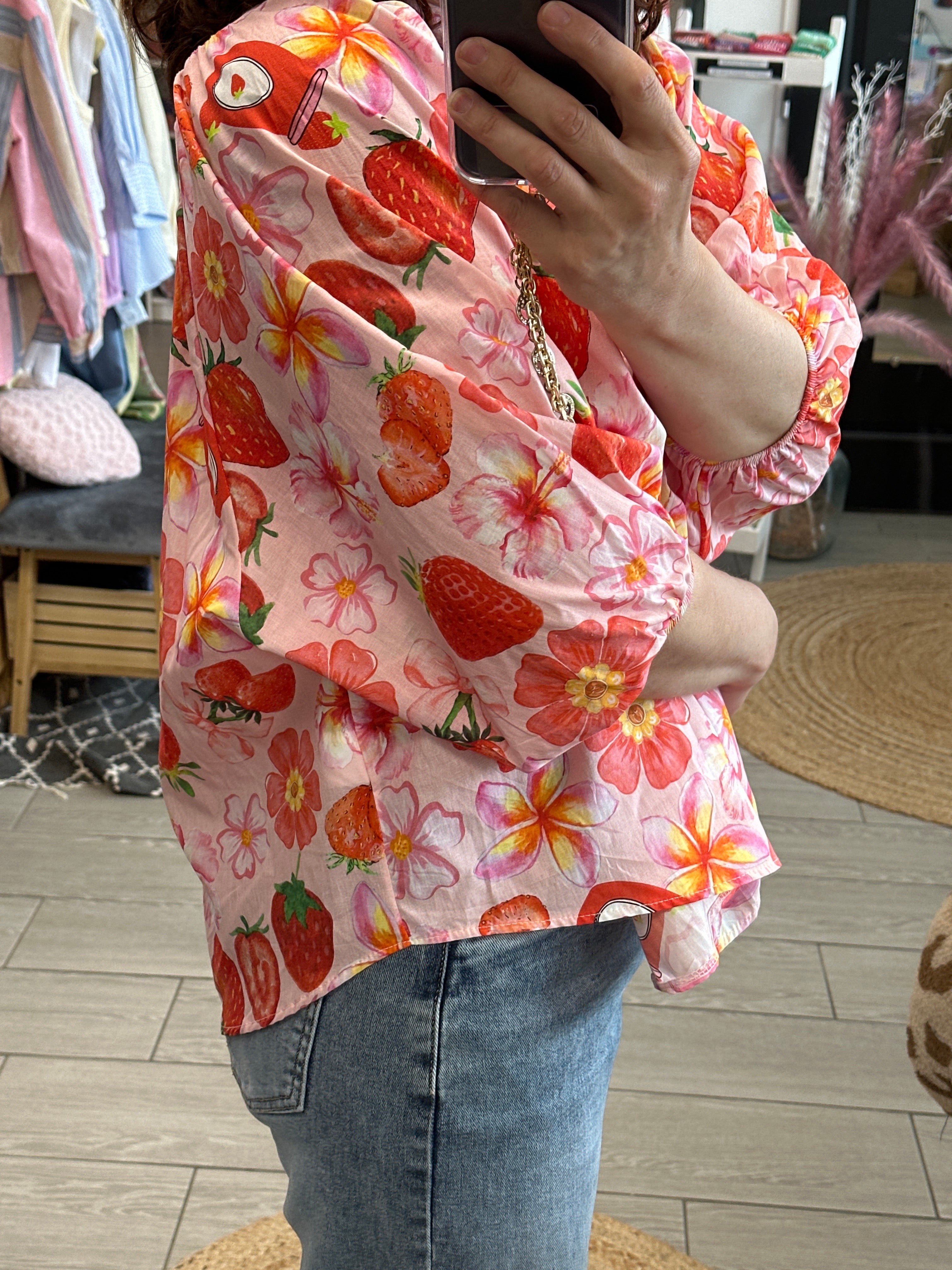 🌸 Chemise Fruits – Fraîcheur et fantaisie au rendez-vous !