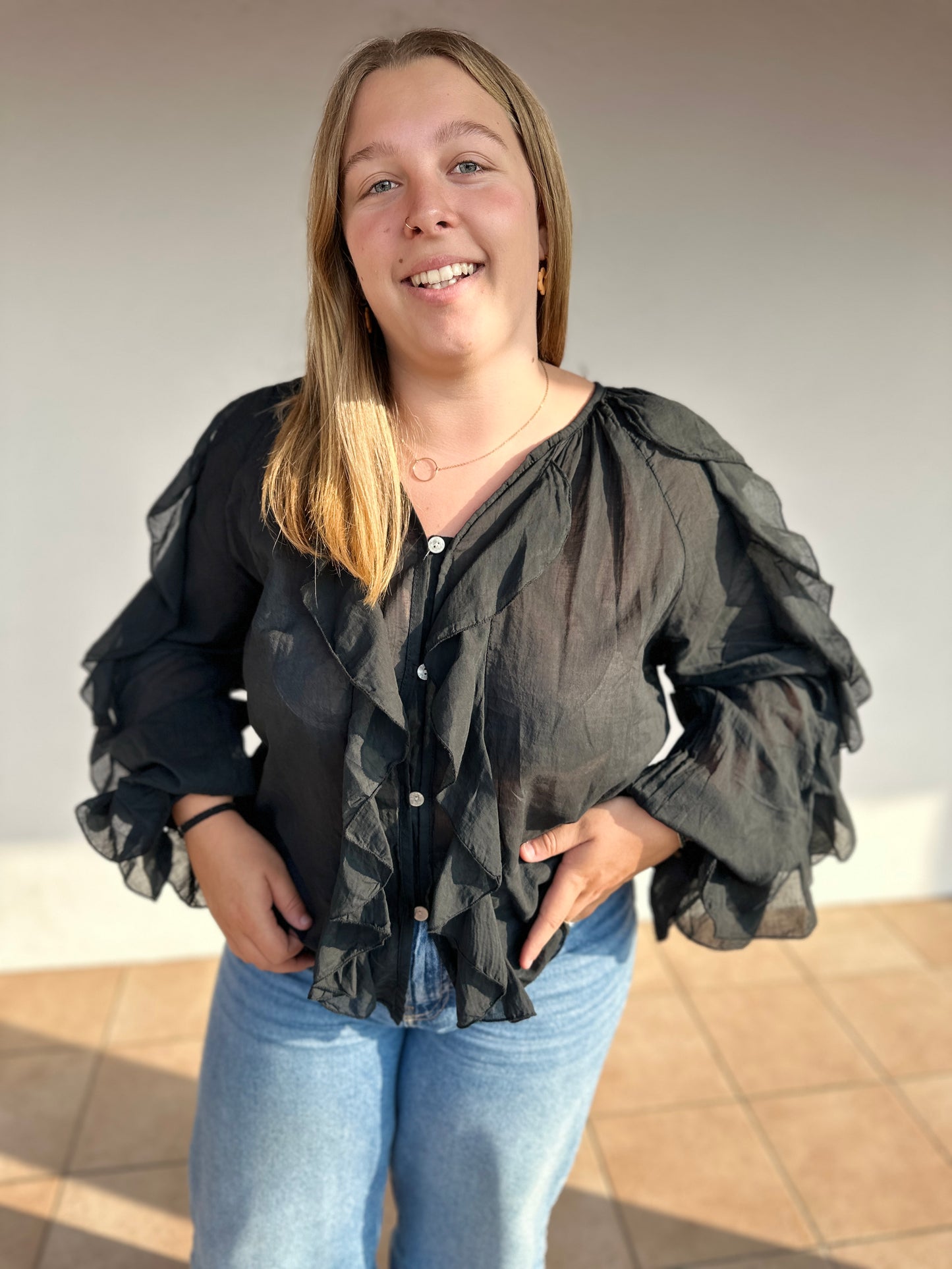 🌸 Blouse Louisa – Rose, Noir ou Cerise – 100 % Coton