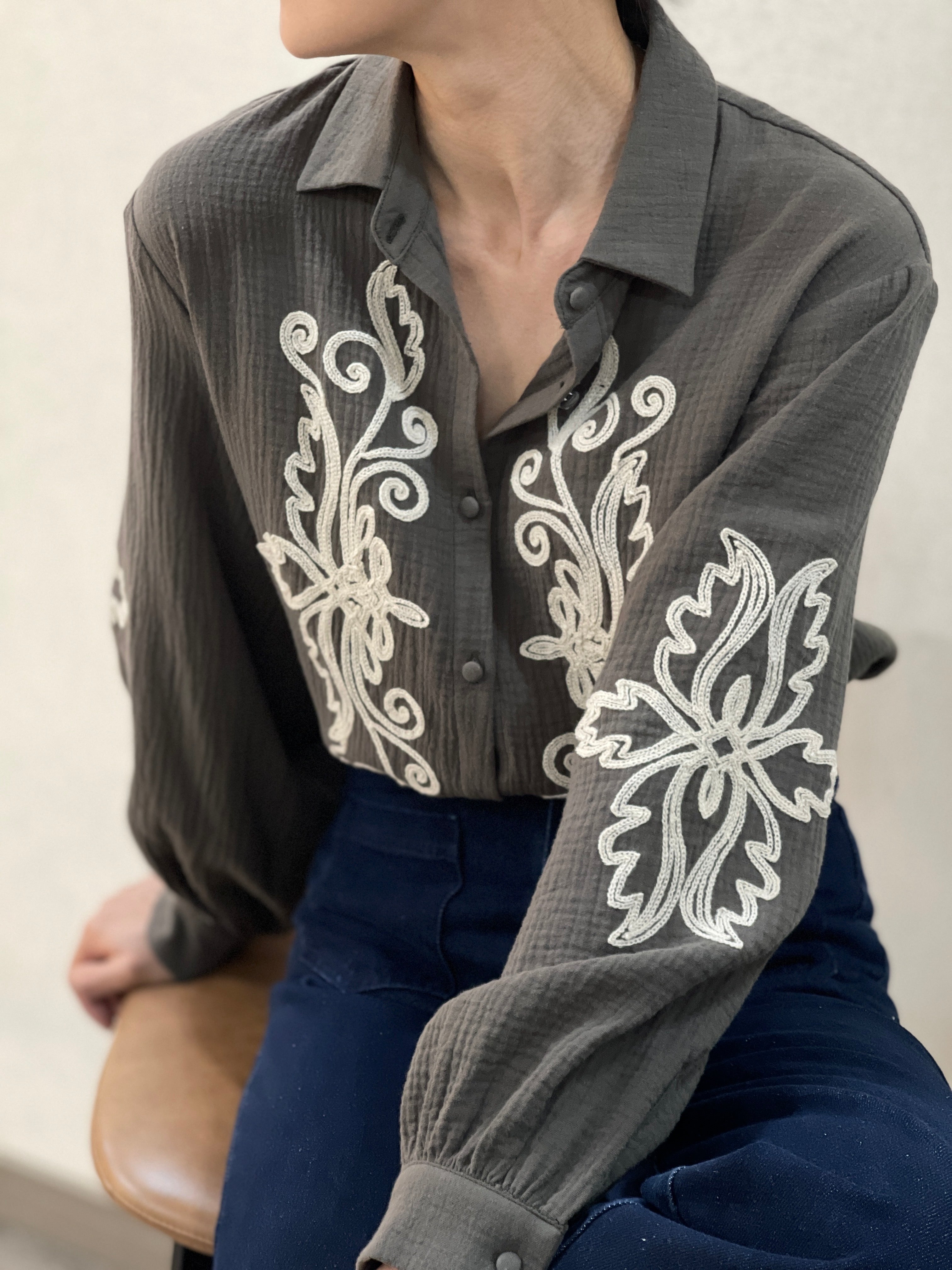 💕 Chemise Caroline – Romantique à souhait