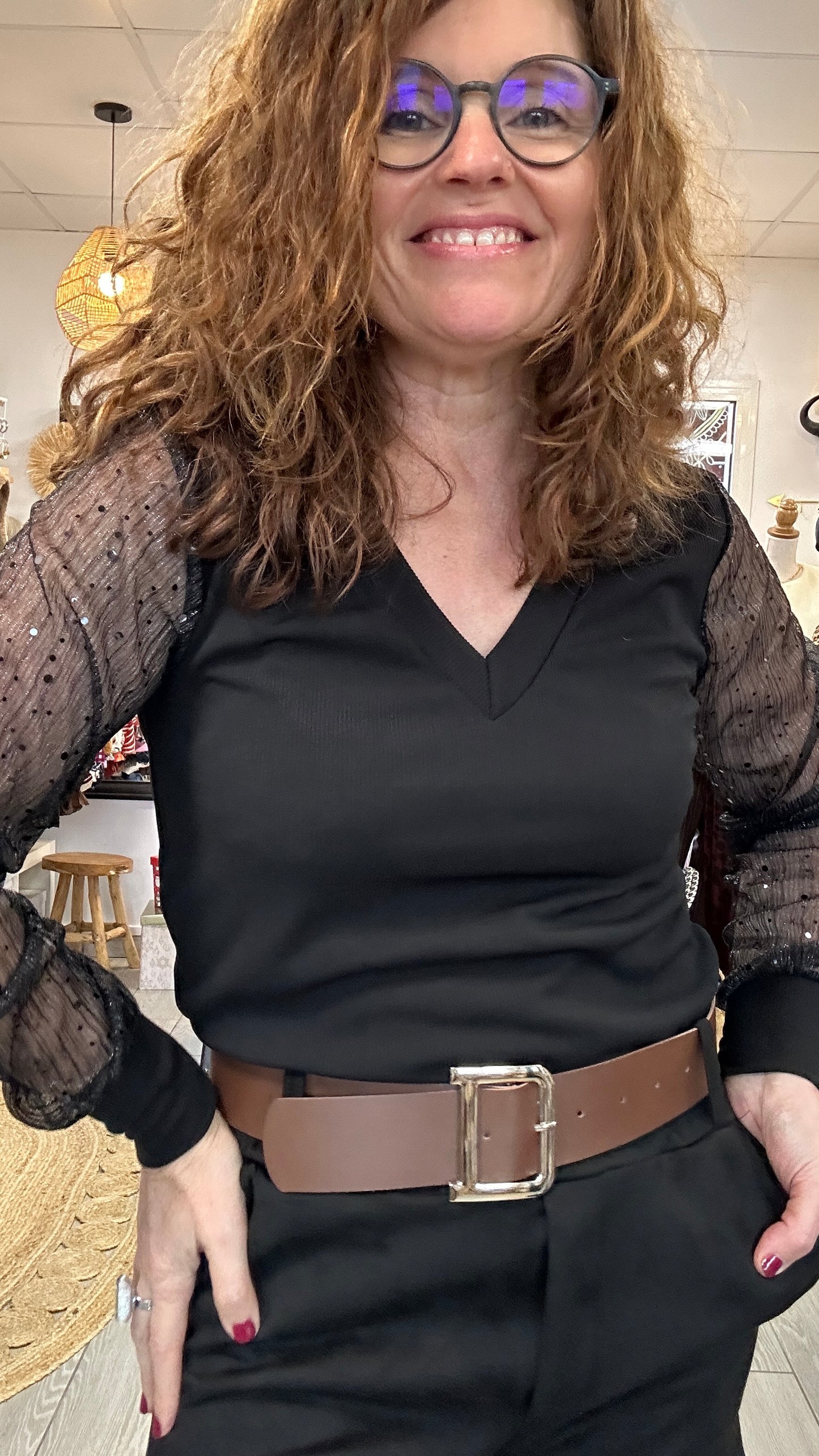 ✨ Top Soraya – Élégance & manches pailletées