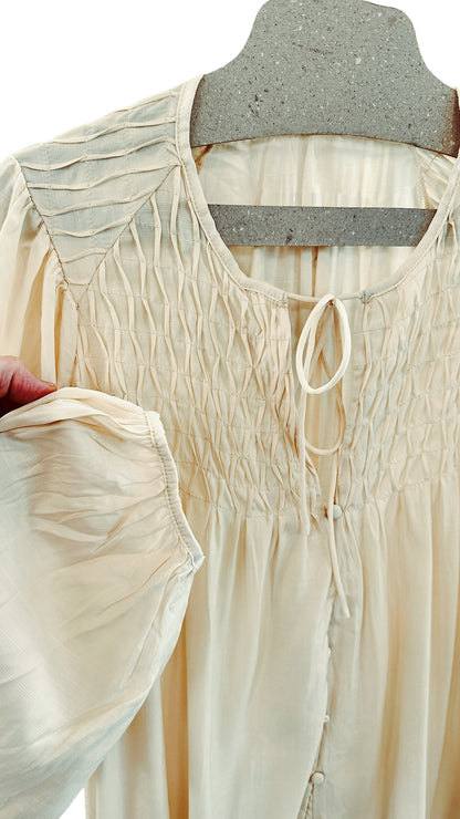 🤍 Blouse Louisa – Beige Élégant