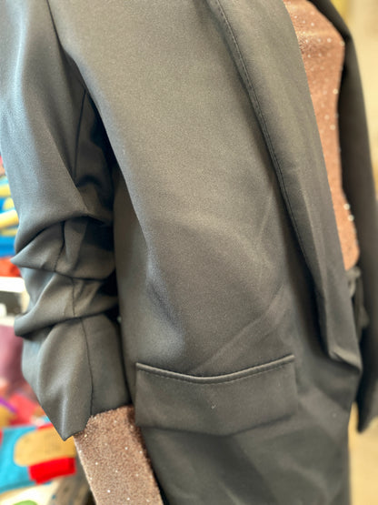 Blazer femme noir effet froissé à manches retroussées, style casual chic - Abana 64600