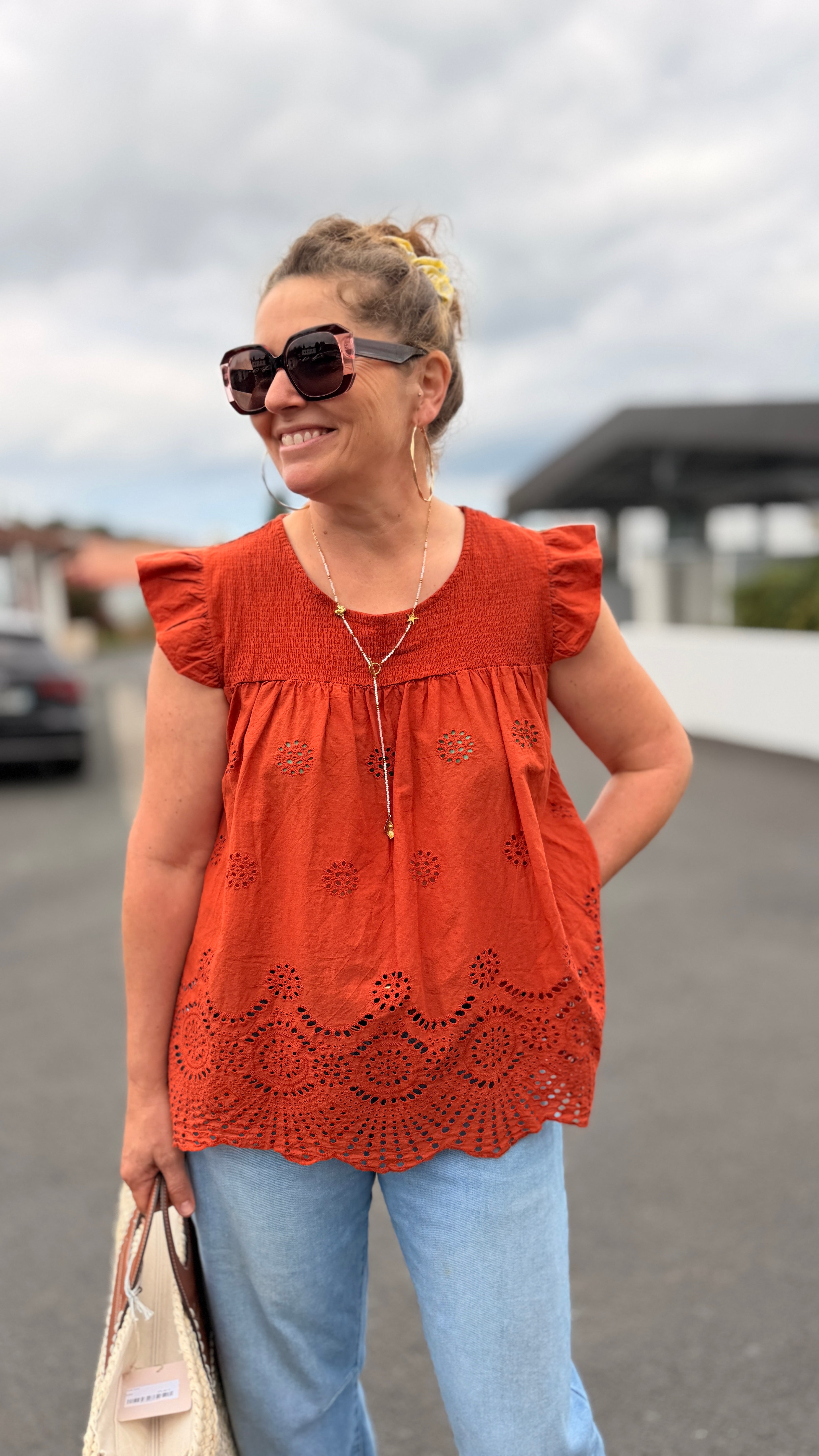blouse manches a volants brodées couleur rouille taille unique mode femme in april 1986 april vintage bordeaux libourne mérignac pessac portets