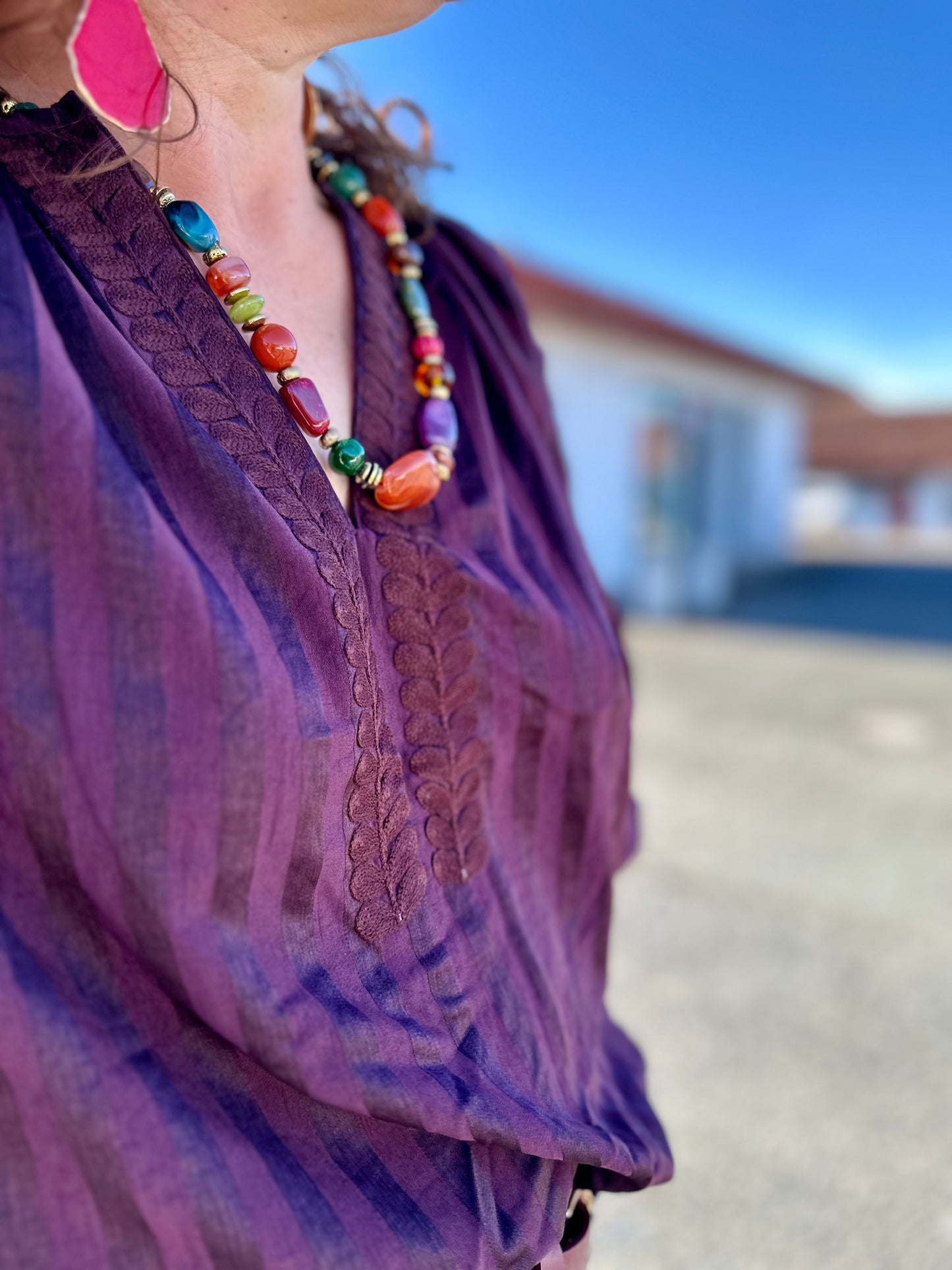 blouse manches ballon coloris wine pour look bohème - abana 64600