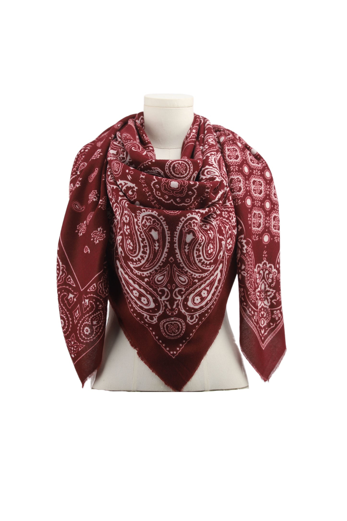 🧣 Foulard carré à imprimé bandana – Douceur & Style assuré