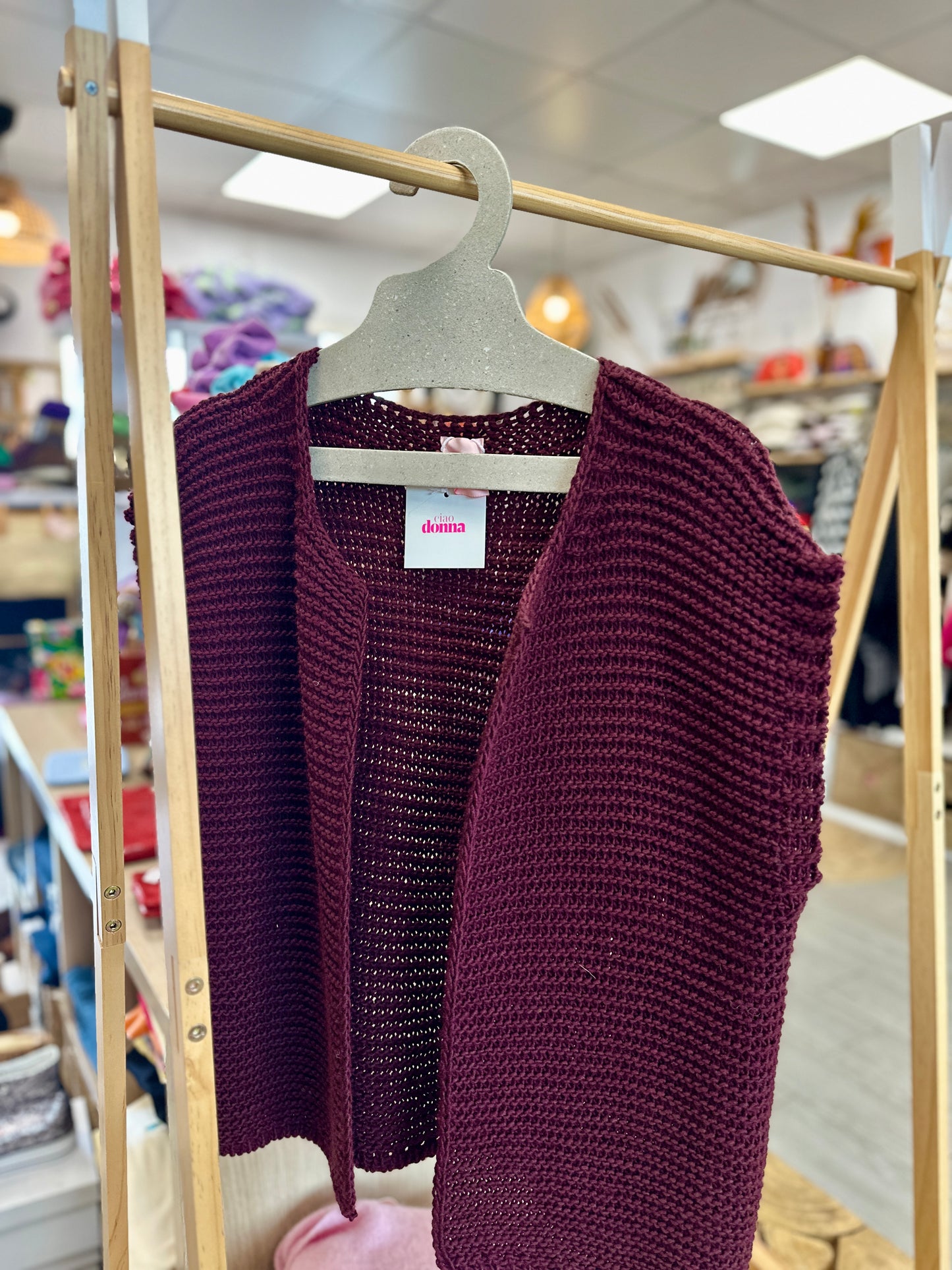 🍁 Veste Élia – Gilet Sans Manches en 100 % Laine