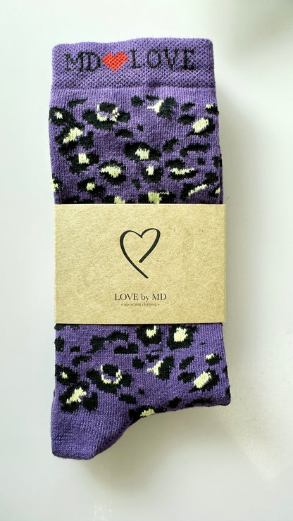 Chaussettes colorées fun violette  pour femme en coton bio – disponibles du 36 au 42 Abana 64480
