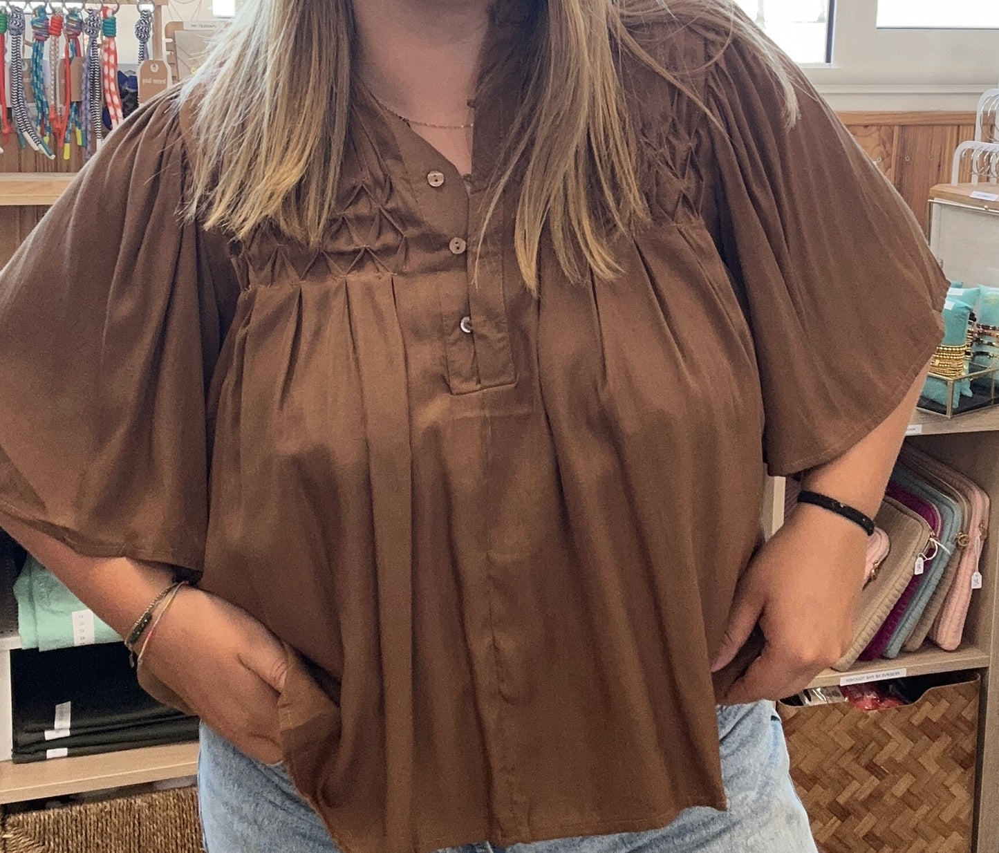 Blouse marron élégante femme coupe ample et confortable – Abana 64250