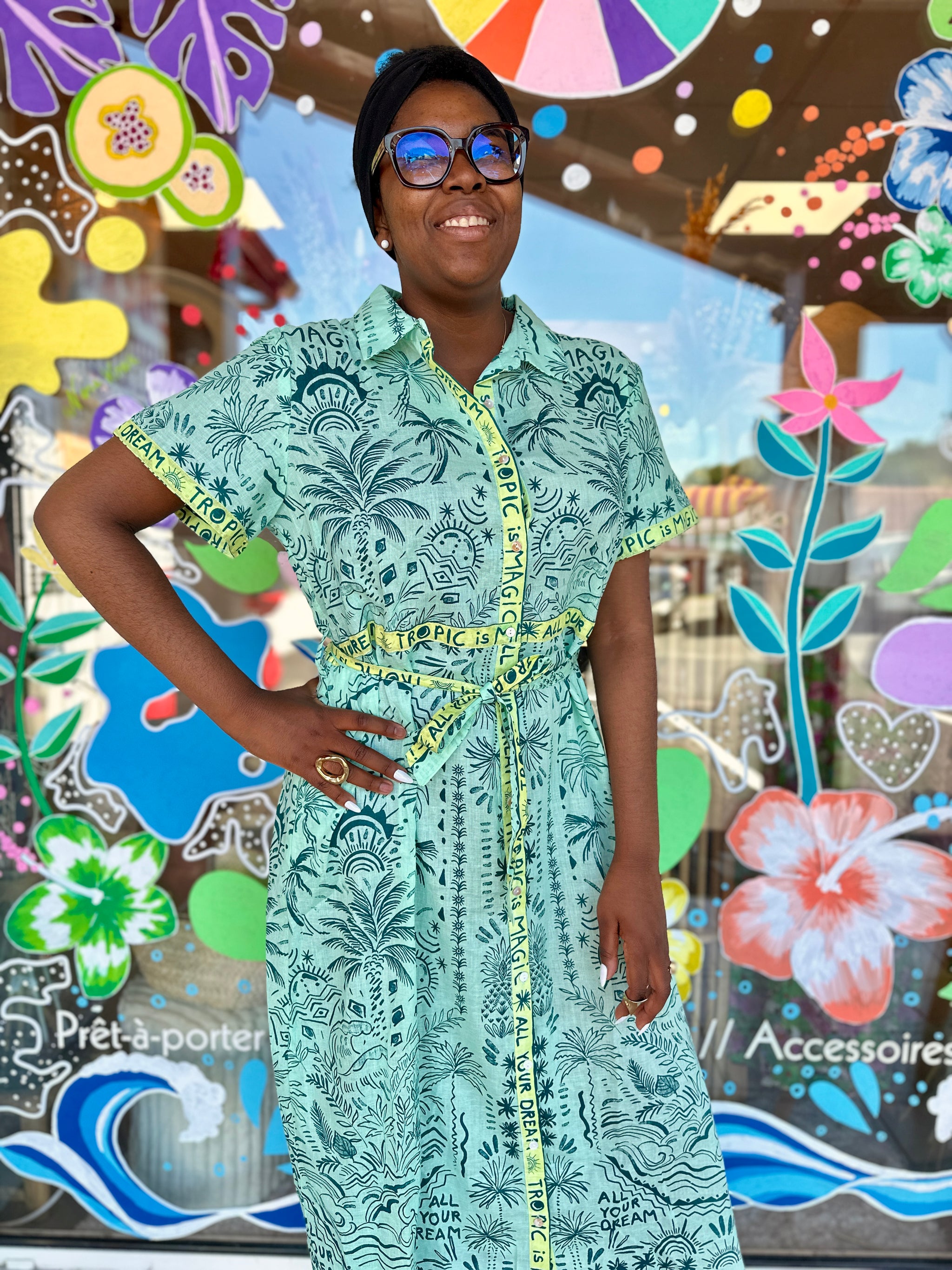 chemise robe verte longue ceinture a nouer imprime motif bleu et vert ete isla bonita pontacq
