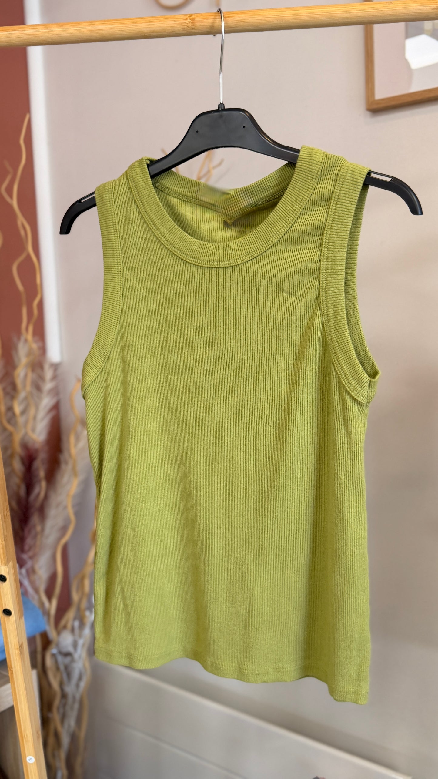 debardeur extensible 100 % coton vert gazon pistache simple doux et estival mode femme christy pepouz in april 1986 béziers montpellier perpignan nimes