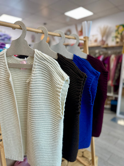 🍁 Veste Élia – Gilet Sans Manches en 100 % Laine