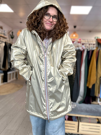 ✨ Coupe-Vent Doré Lila – Fourré