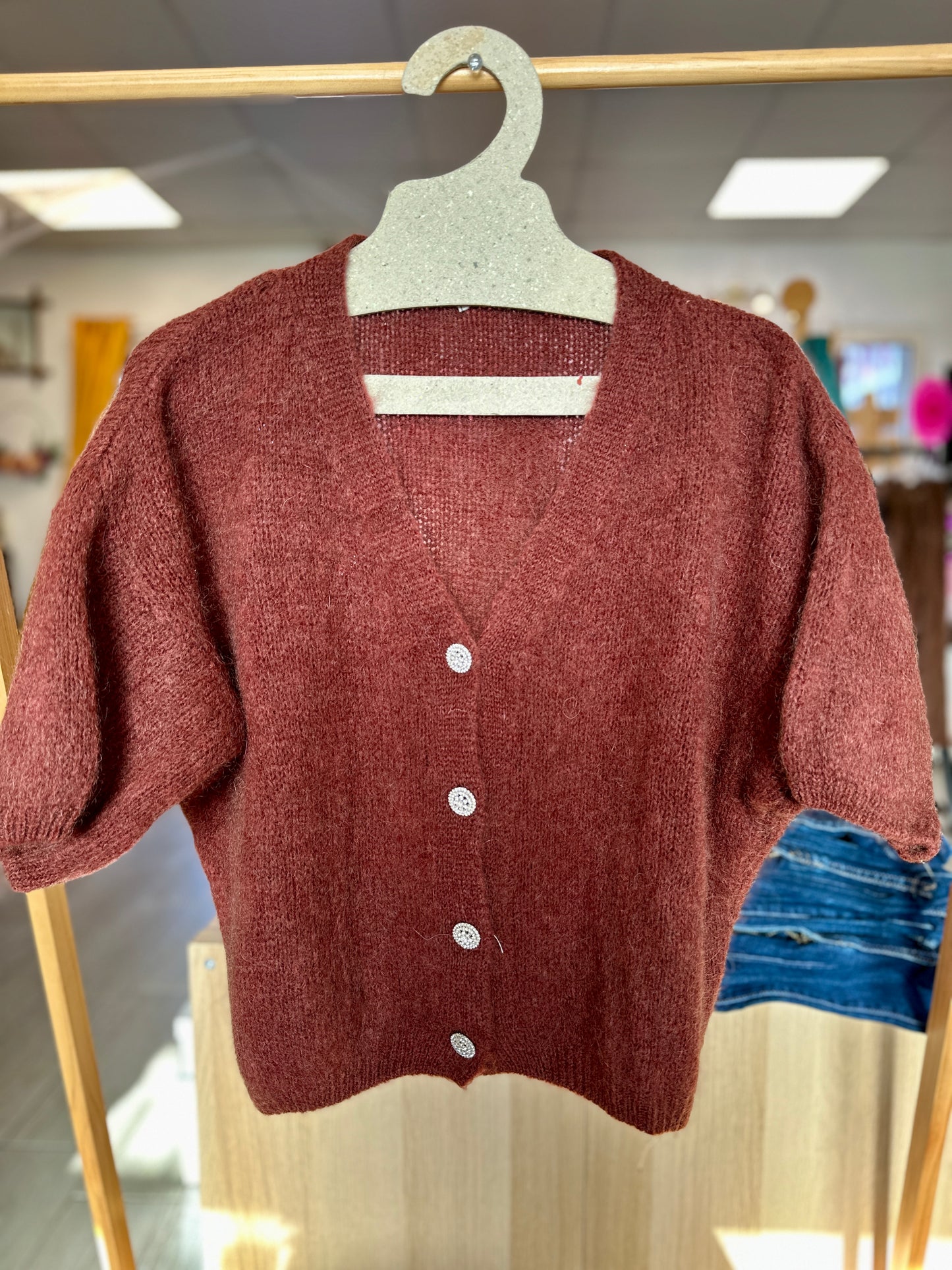 Pull en maille douce chocolat doux - Abana 64990