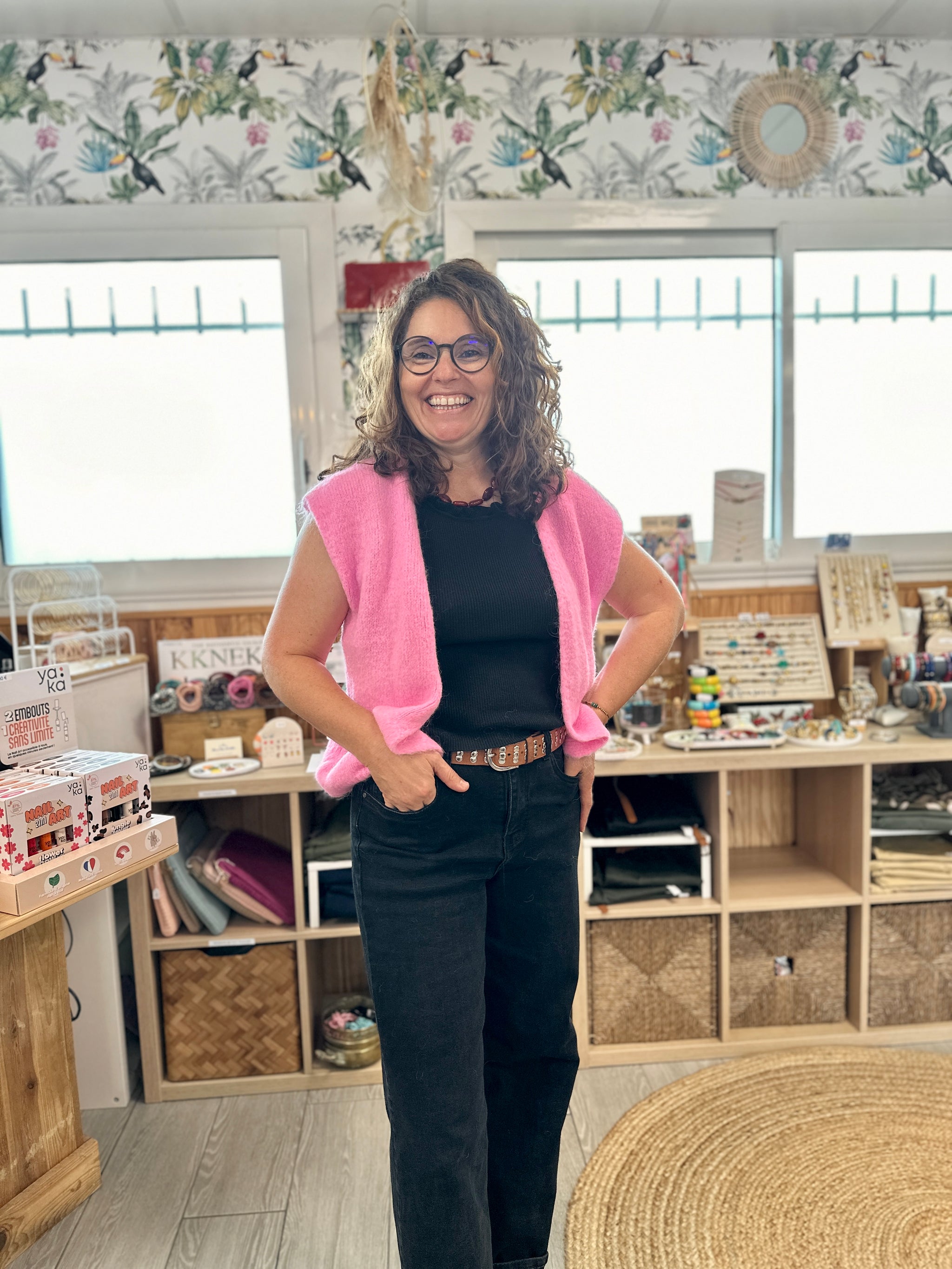 Gilet rose malabar tout doux et féminin - Abana Boutique 64480