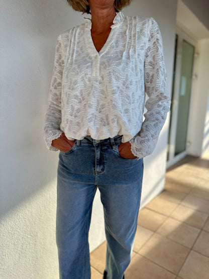 🤍Blouse dentelle Laia  – blanche & noire texturée