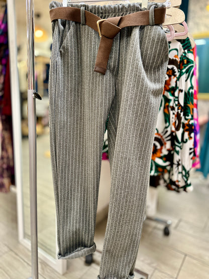 💫Pantalon à Rayures avec ceinture intégrée – Émile