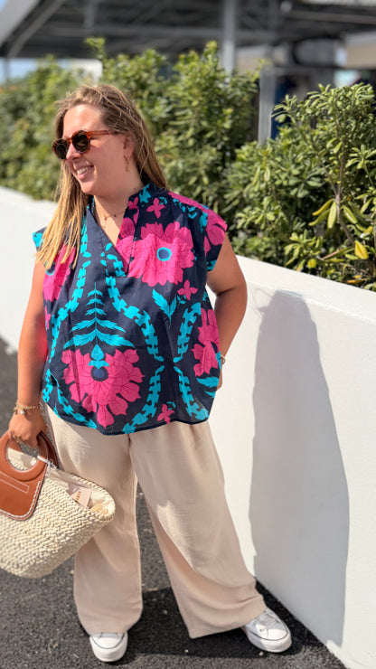🌺Blouse Klara Fleurie Sans Manches — La légèreté florale pour votre été