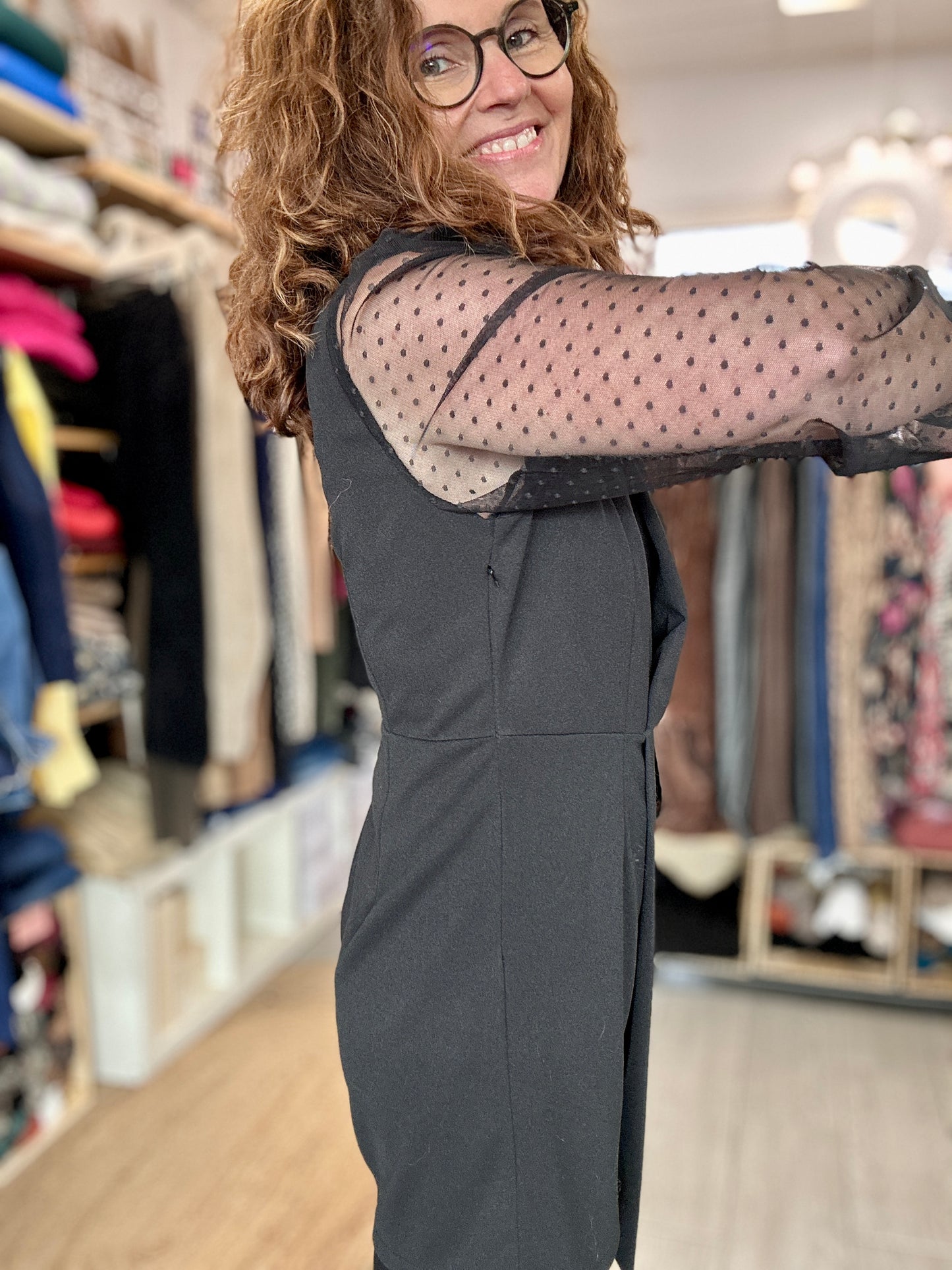 🖤 Combinaison short noire Aline manches transparentes – Grande Taille