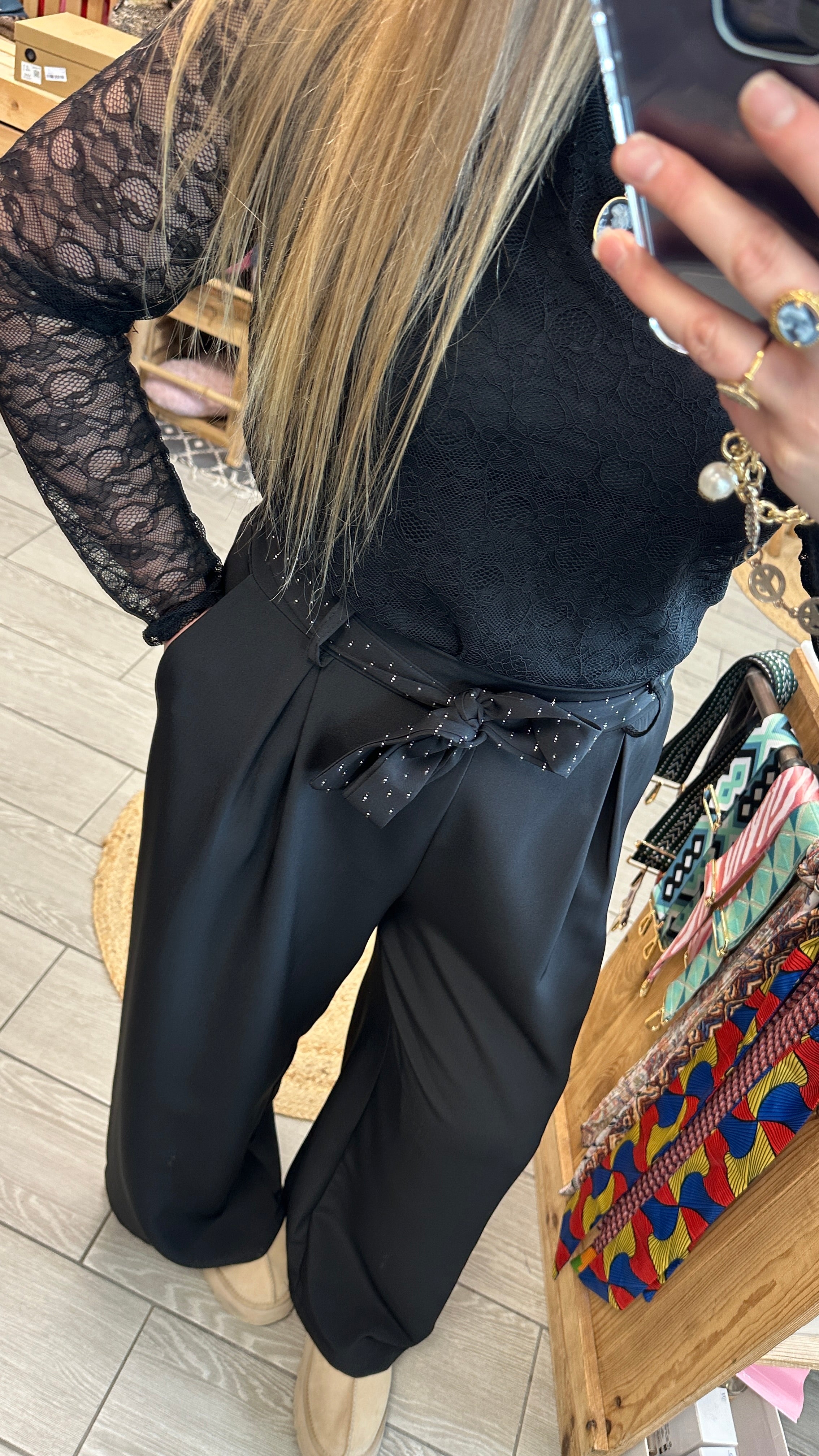 ✨ Pantalon fluide noir Sienna à ceinture strass – Grande taille