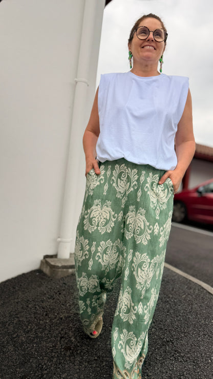 🌿Pantalon Emy – Fluide vert motif blanc