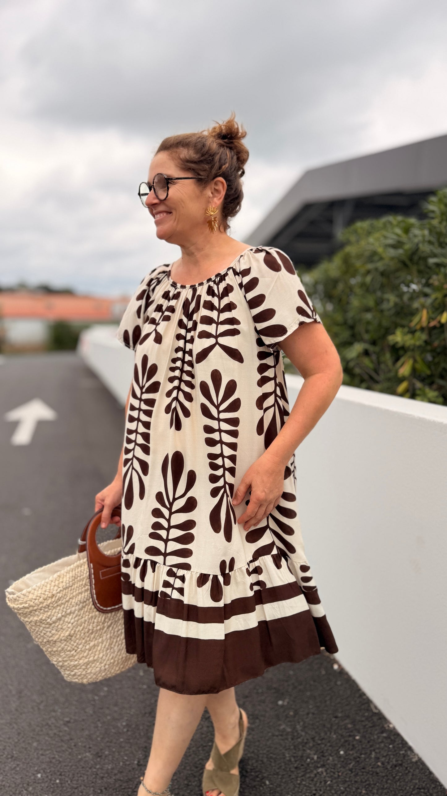✨Robe Mila – Mi-Longue Fluide Motif