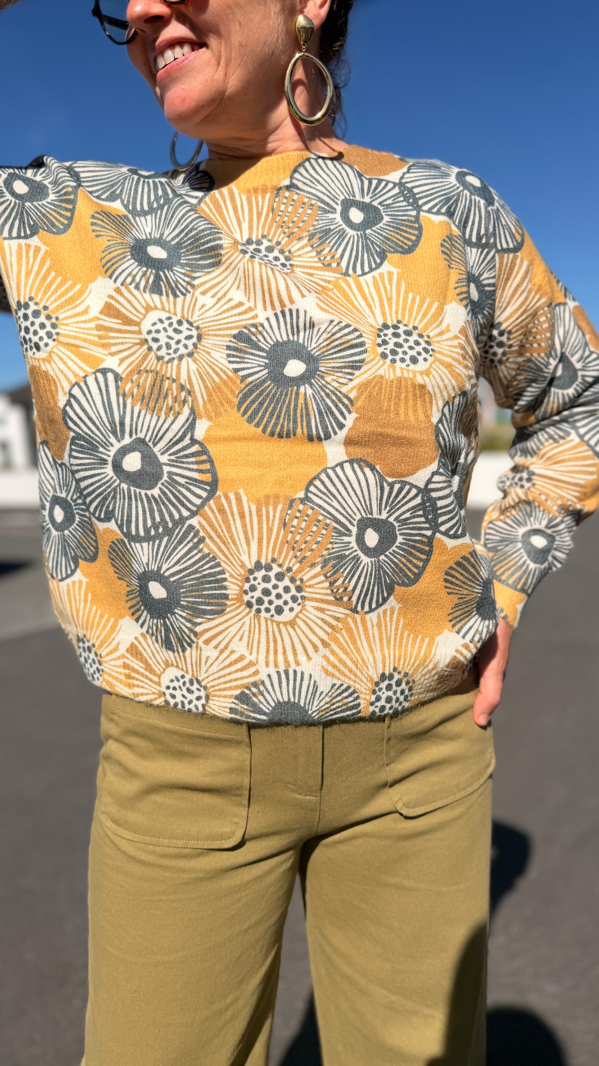 💛Pull moutarde Chloé – Pièce colorée tendance