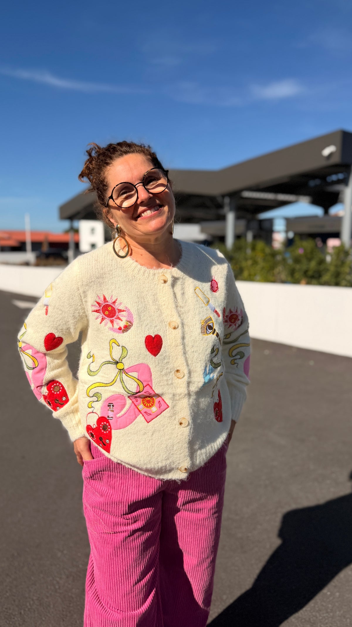 ✨Gilet Nantza – Brodé coloré en laine