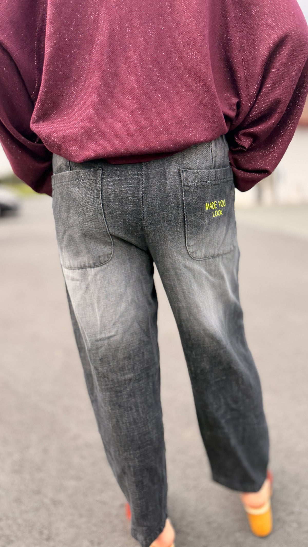 👖Jean Shelf – Banditas from Marseille