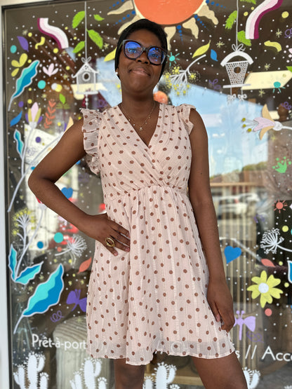 🤎 Robe Isaline beige pois dorés – Élégance fluide et féminine