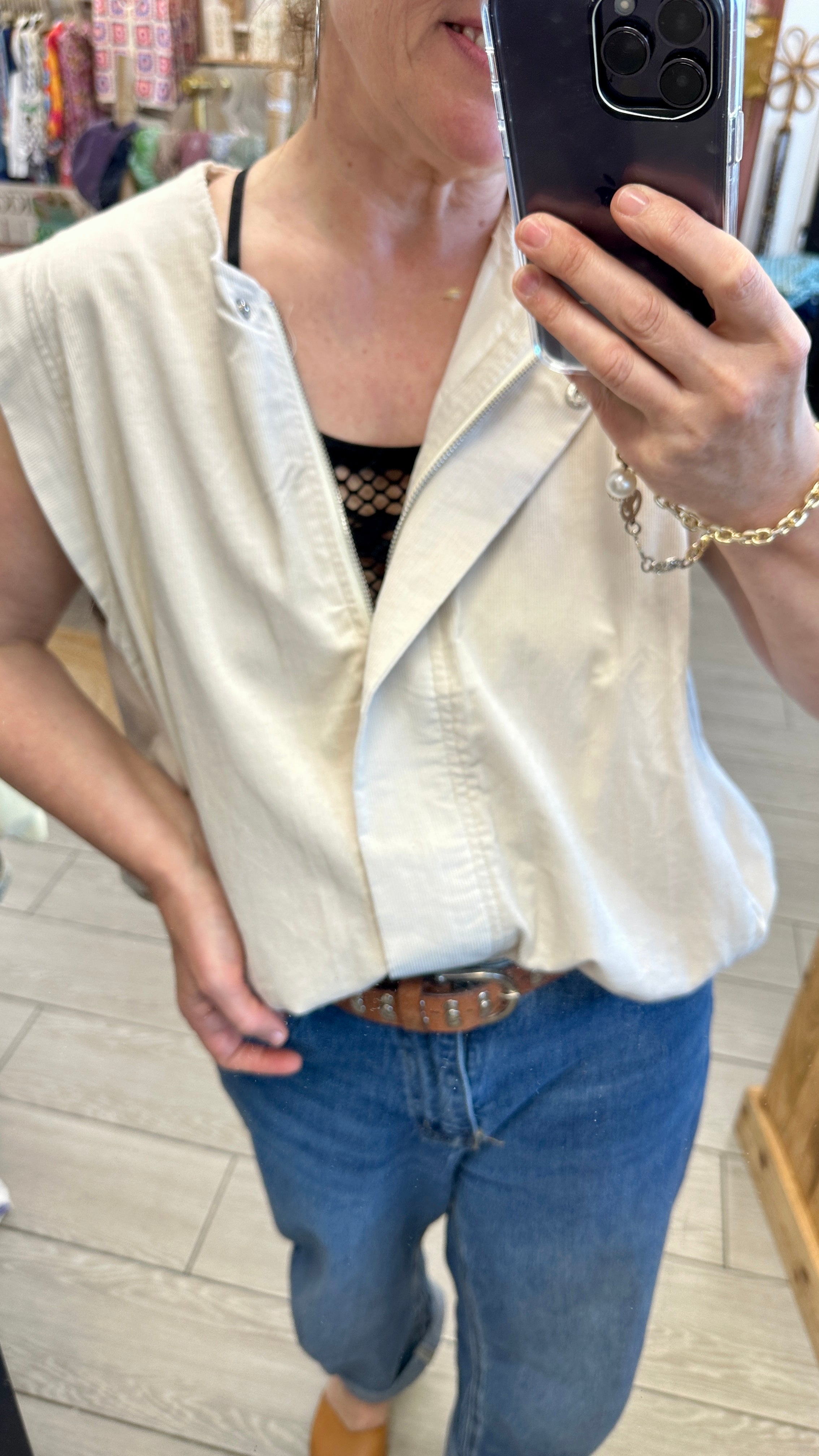🤍 Gilet Laura sans manches en velours écru