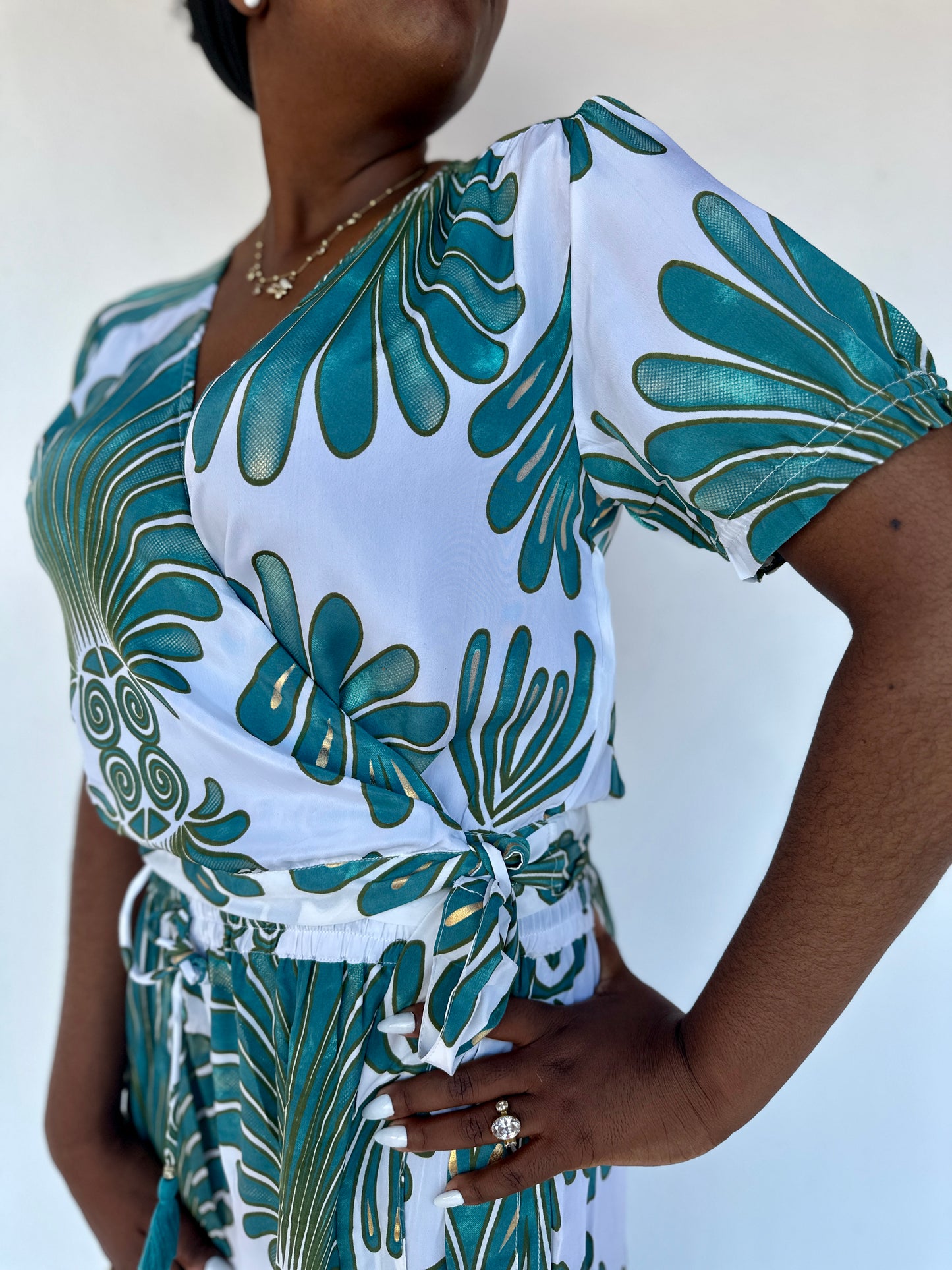 💙 Top Laguna imprimé bleu – Féminin & bohème chic