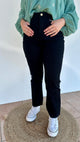Jean flare noir femme, coupe évasée - Abana Boutique Ustariz