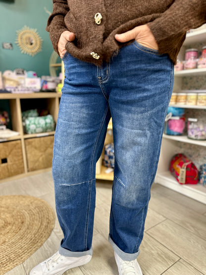 Jean barrel grande taille femme en denim foncé - Abana 64480