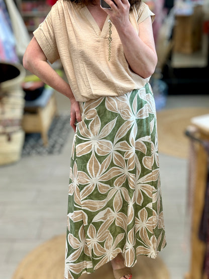 Jupe Naia joli motif fleuri idéal grandes tailles Boutique Abana Ustaritz