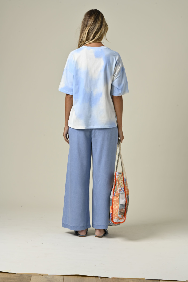 Pantalon Nami Orféo Paris, coupe ample et tombé fluide, en rayonne légère et agréable à porter de Orfeo Paris chez Abana Ustaritz