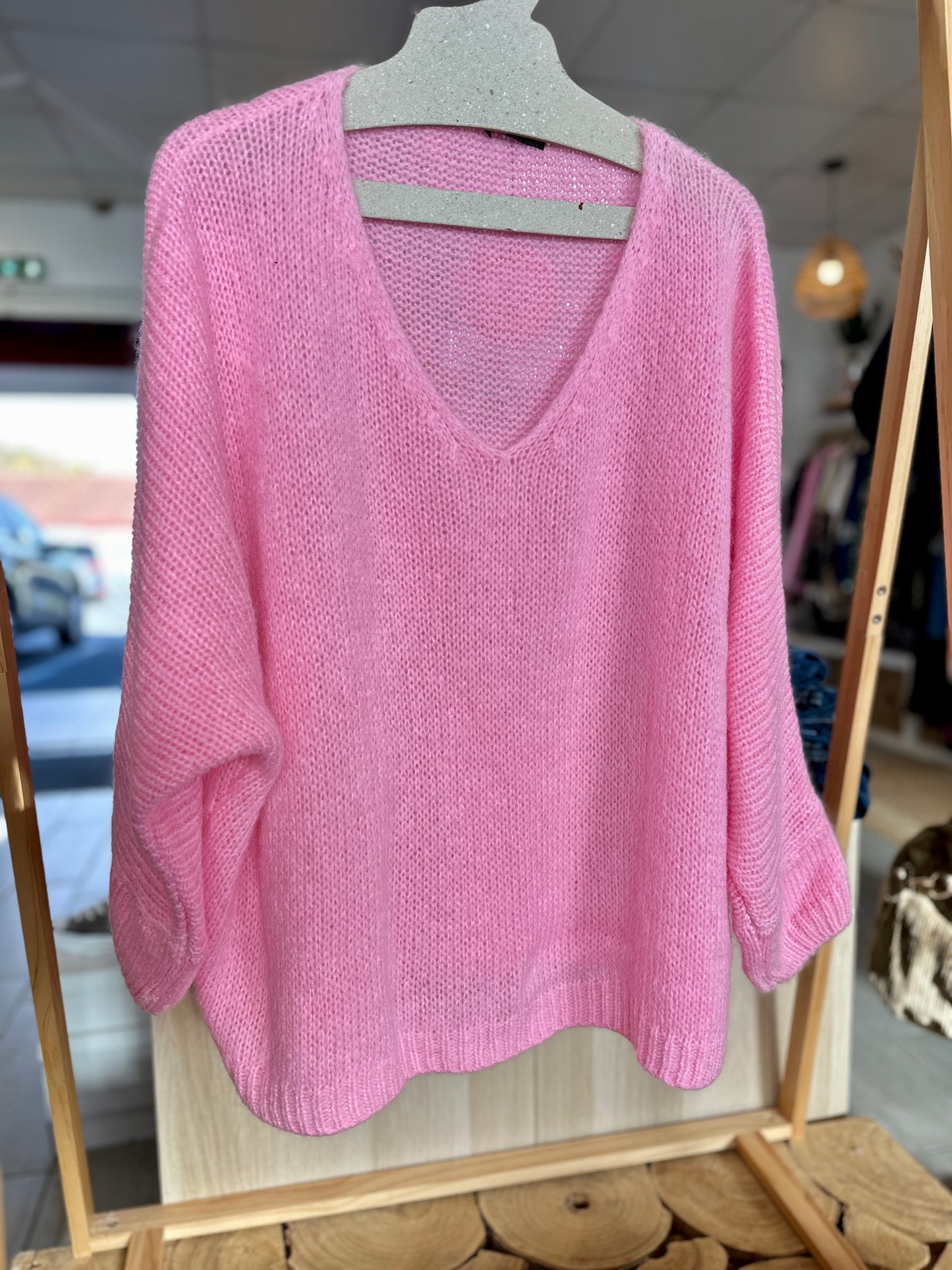 Pull loose rose pastel chic et féminin - Abana Boutique 64240