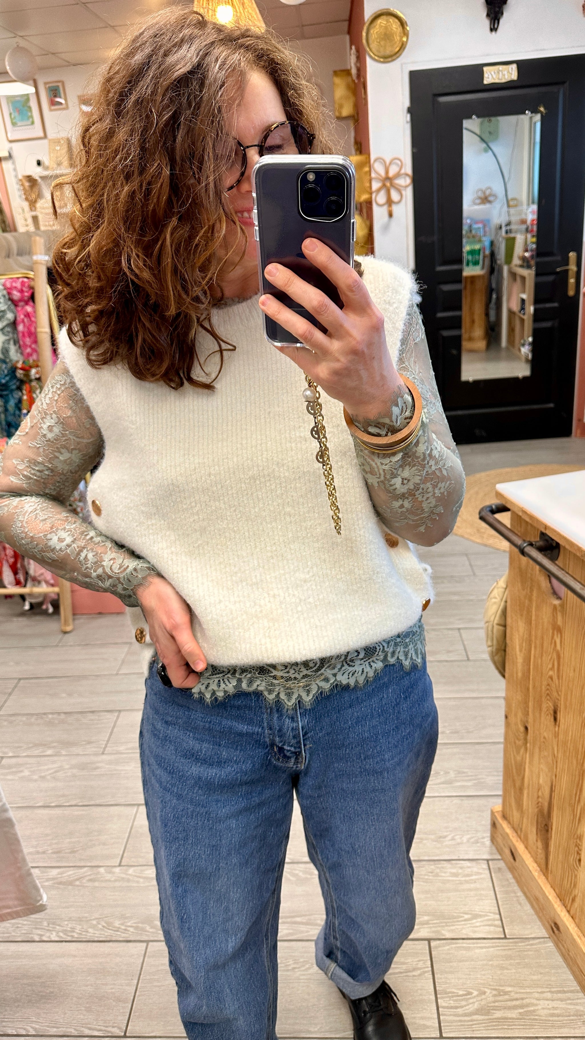 pull ecru sans manches maelle femme corse