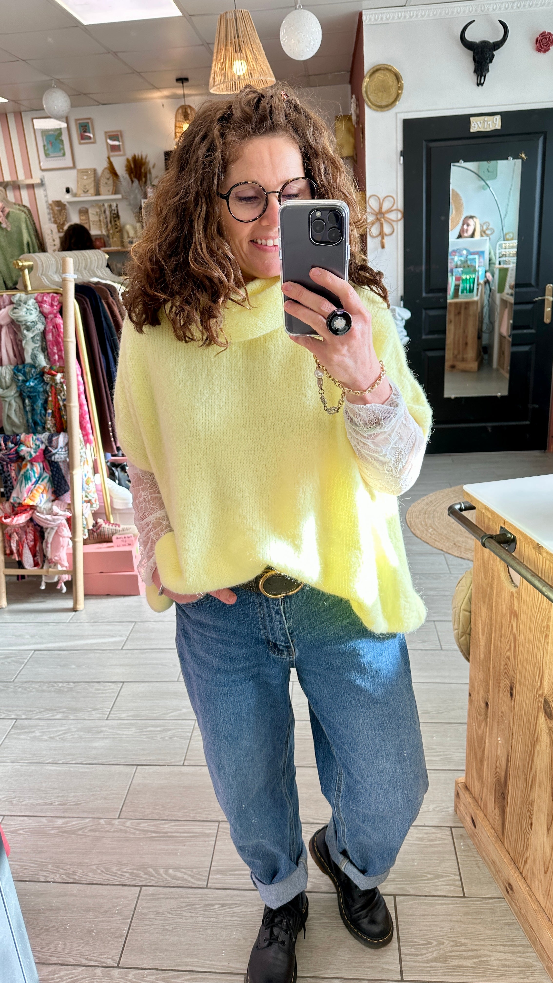pull col roulé sans manches jaune maille douce Farfalla 69382 style Johanna Paris