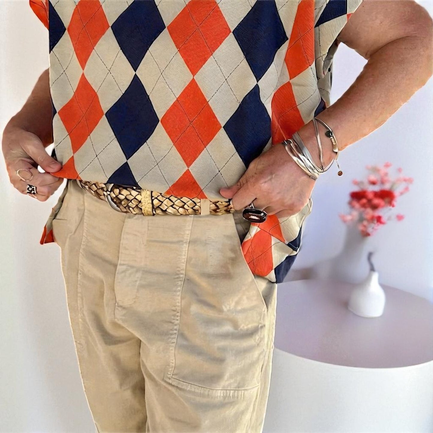 Détail matière du pull sans manche en coton - Abana Boutique 64990