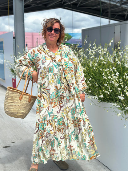 robe longue avec col ruban a motif vert emeraude et chocolat grande taille du 40 au 50 bandits from marseille lille amiens valenciennes