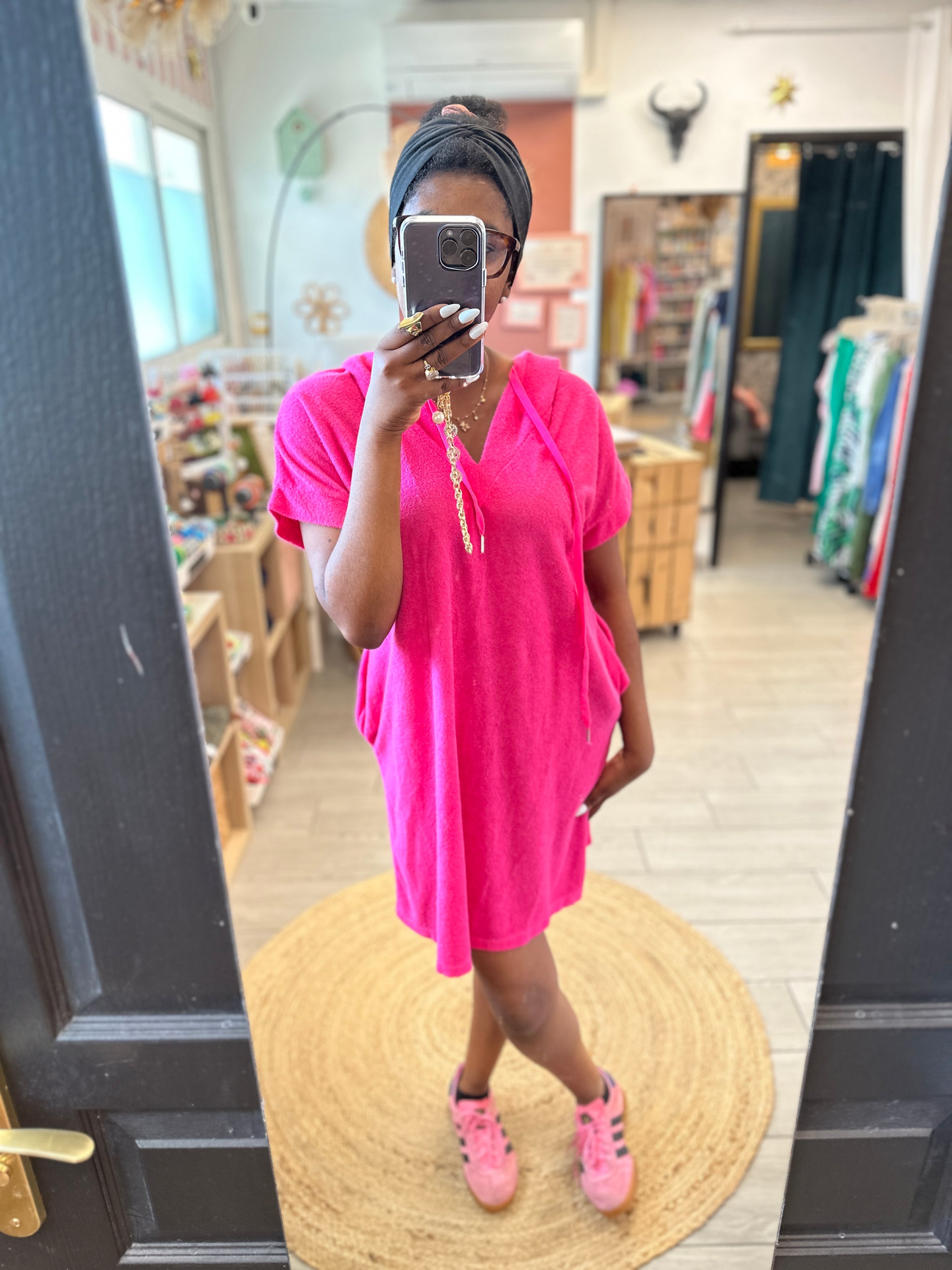 robe en éponge rose mi longue parfait pour l'été confort et tendance in april 