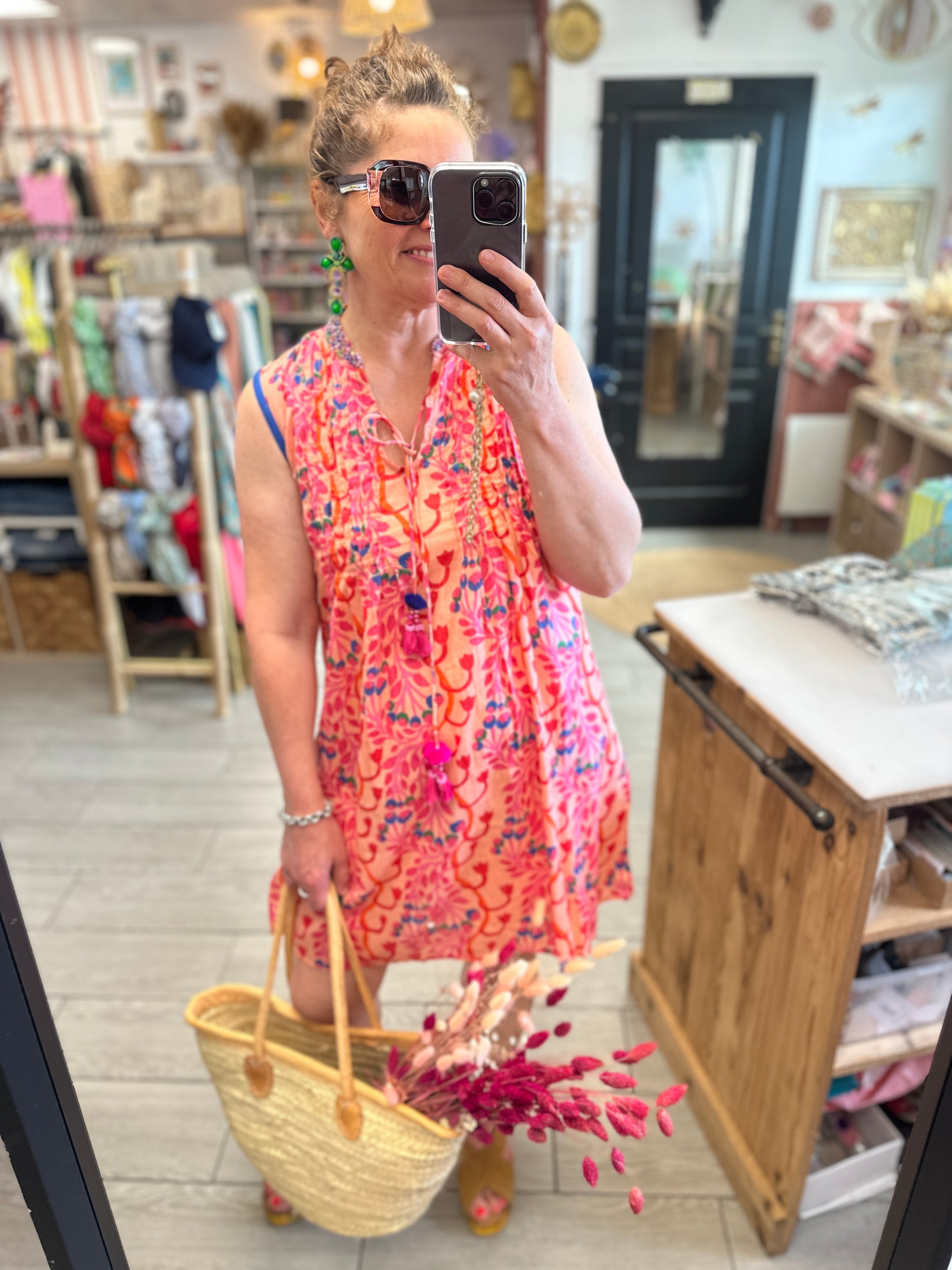 robe mi longue rose a motif fluide isla bonita adoré paris bordeaux