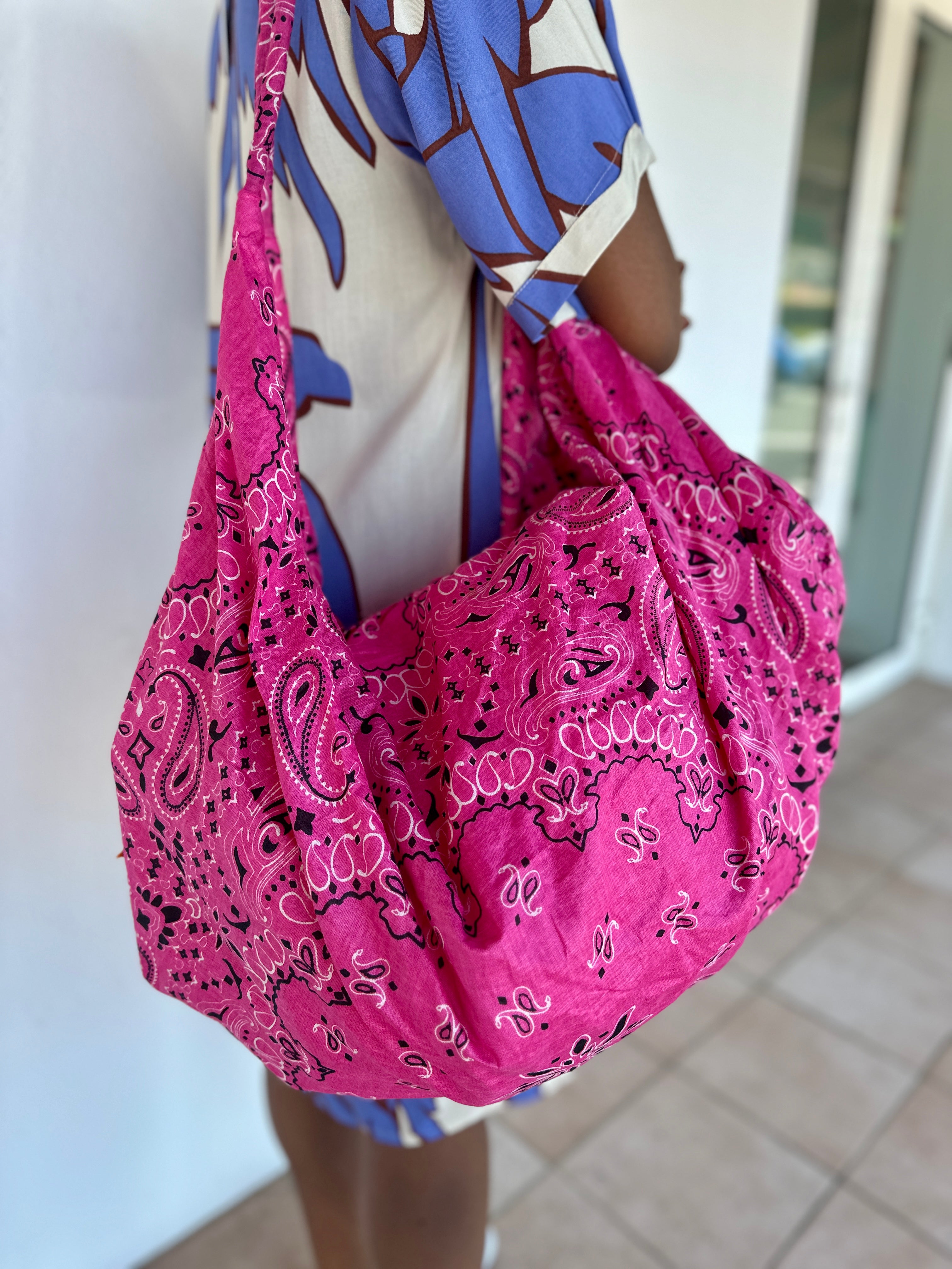 sac cabas motif bandana pour plage rose isla bonita arcachon