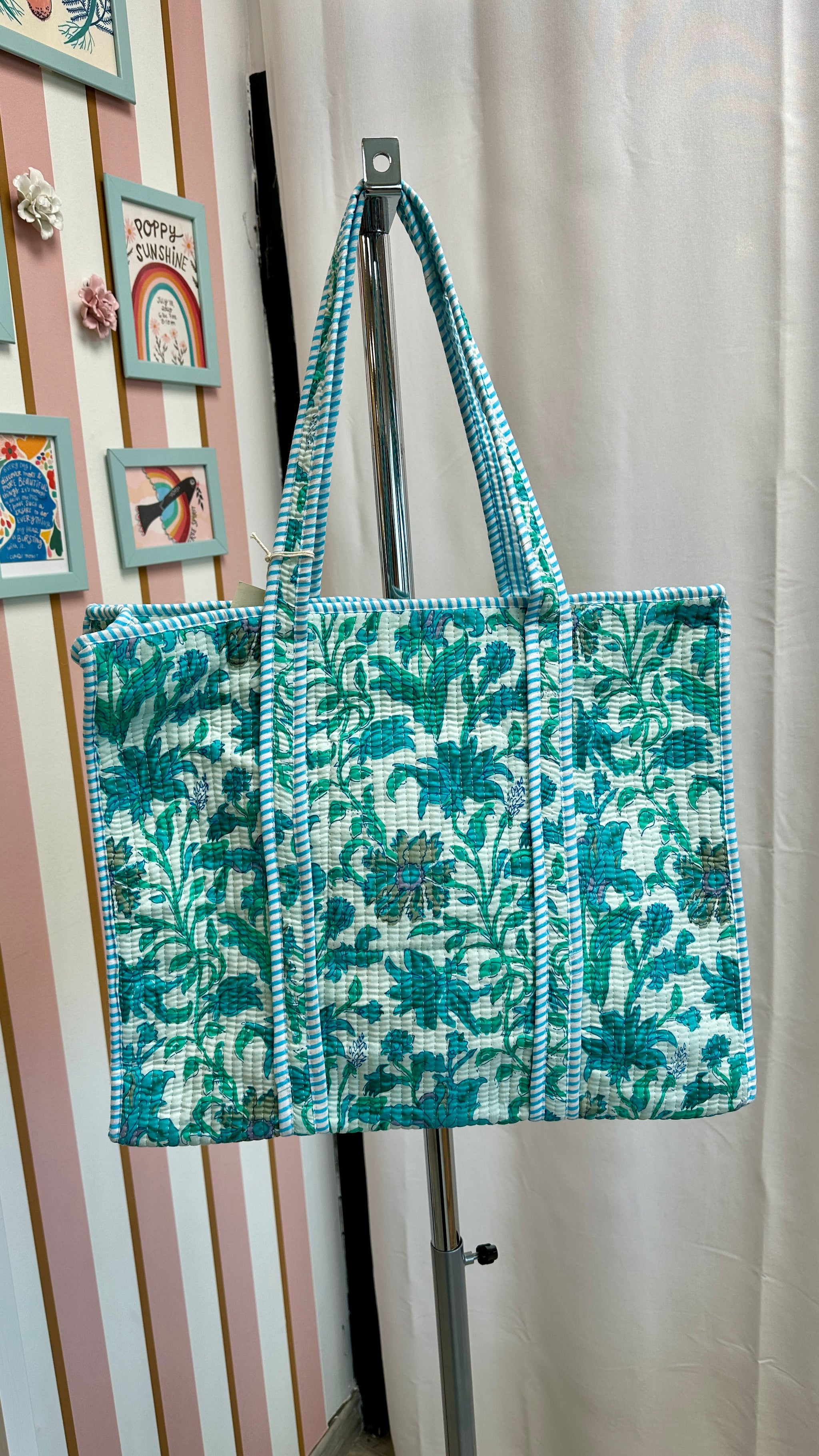 sac cabas matelasse motif blanc bleu et vert laval