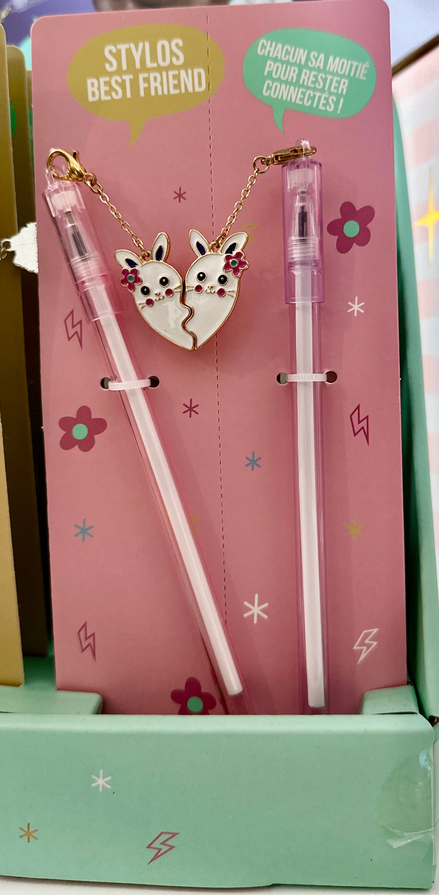 Stylos magnétiques BFF rose et blanc avec pendentif cœur aimanté - Abana 64250