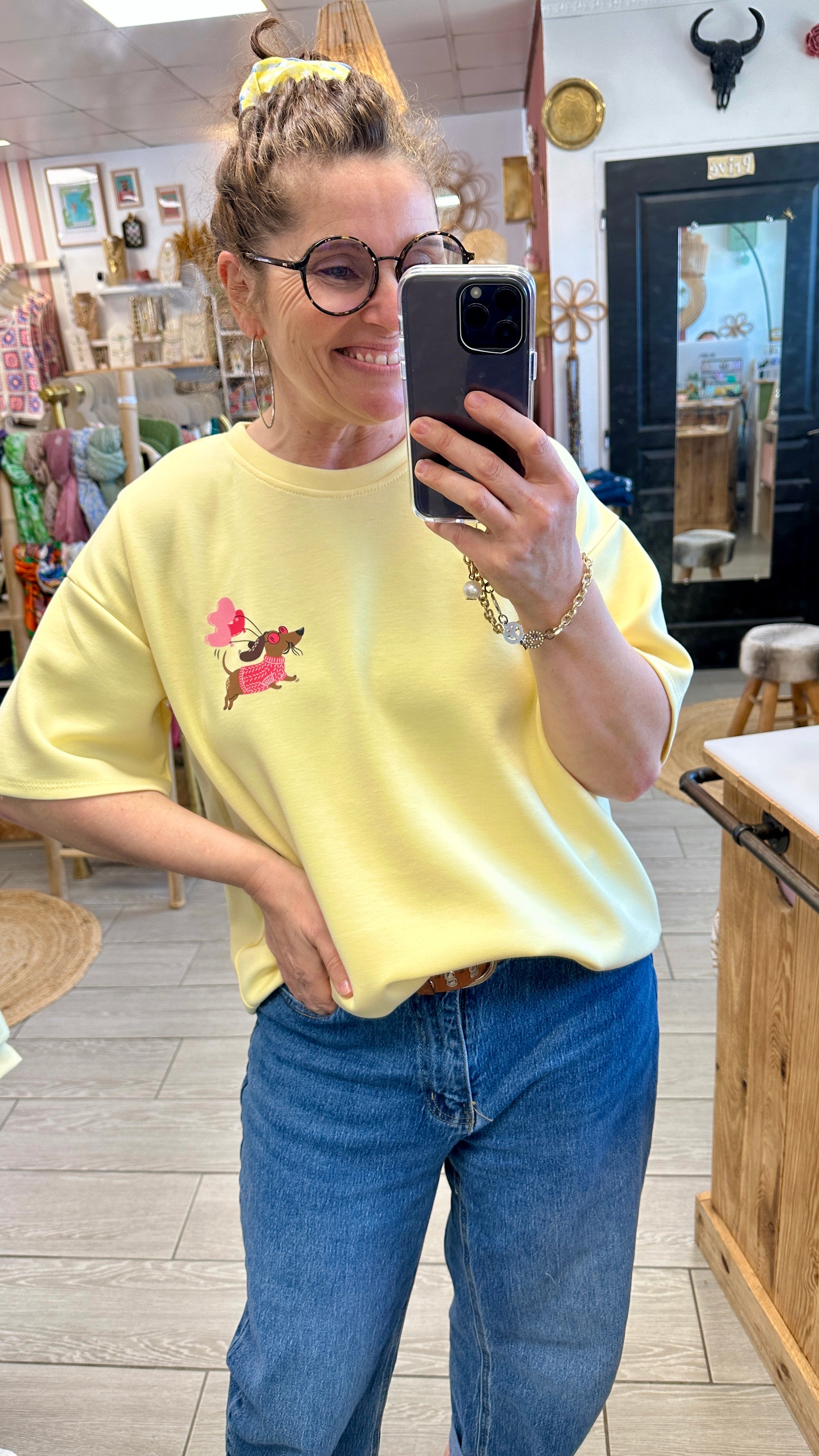 t shirt jaune chien hot dog brodé femme in april 1986 narbonne